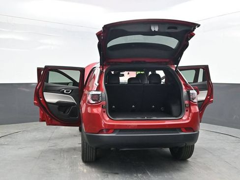 Used 2025 Jeep Compass Limited AWD/4WD image 45