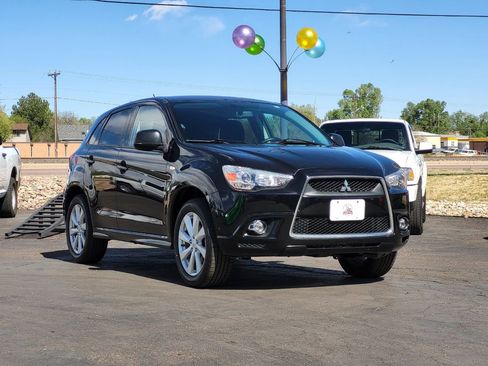 Used 2012 Mitsubishi Outlander Sport SE AWD/4WD image 5