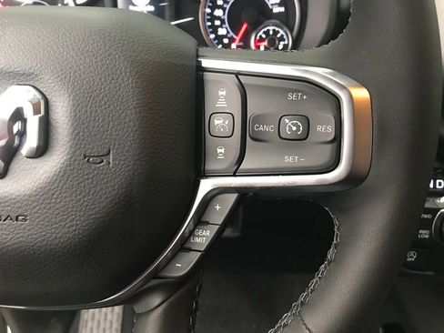 New 2026 RAM 1500 4x4 Crew Cab image 16