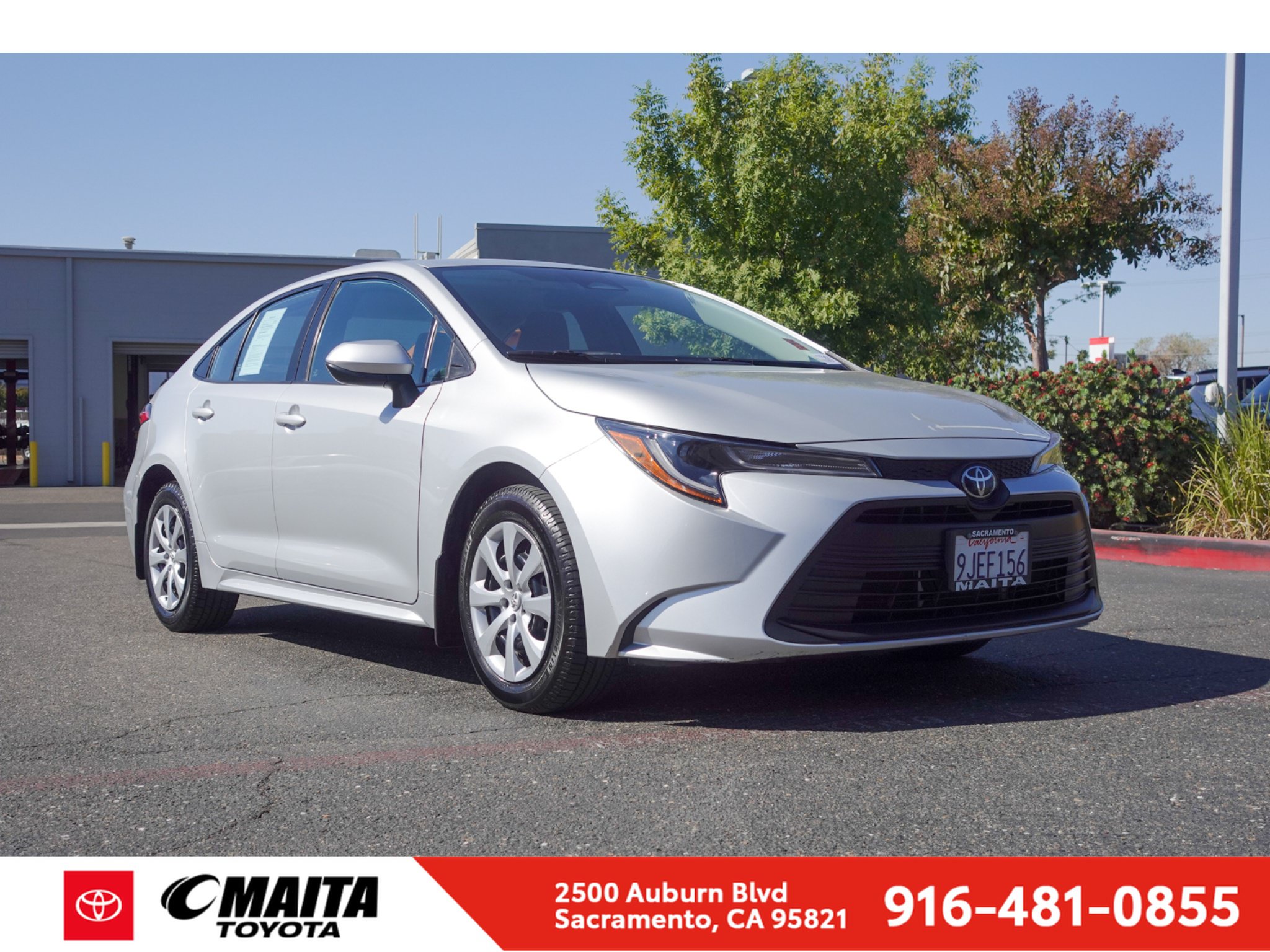 Certified 2024 Toyota Corolla LE FWD image 1