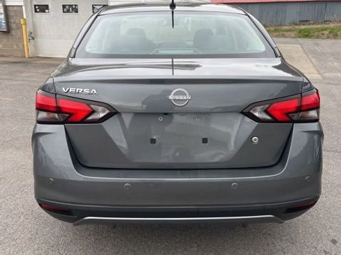 Used 2023 Nissan Versa S w/ S Plus Package FWD image 9