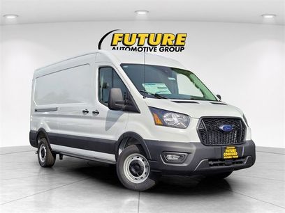 New 2025 Ford Transit 250 148 Medium Roof w/ Load Area Protection Package