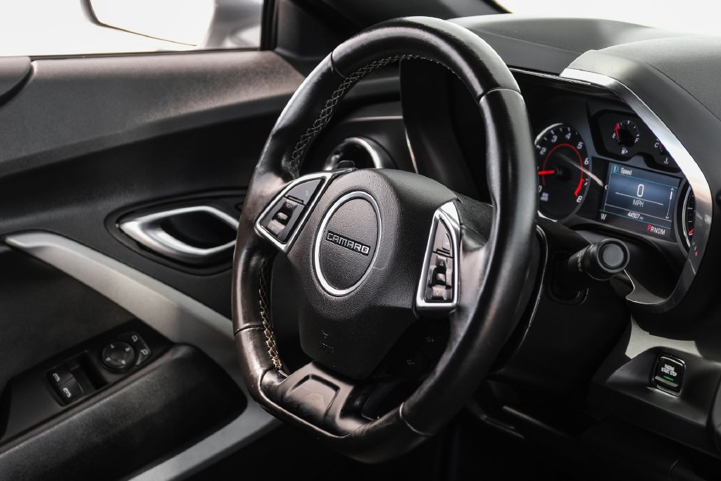 Used 2023 Chevrolet Camaro LT w/ Technology Package RWD image 12