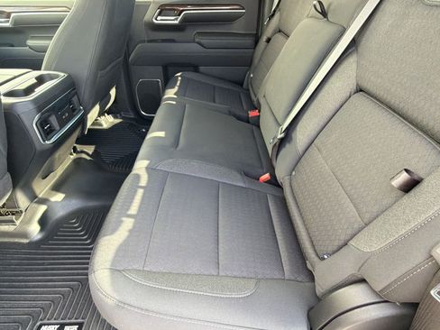 Used 2022 GMC Sierra 1500 Elevation w/ Preferred Package image 29