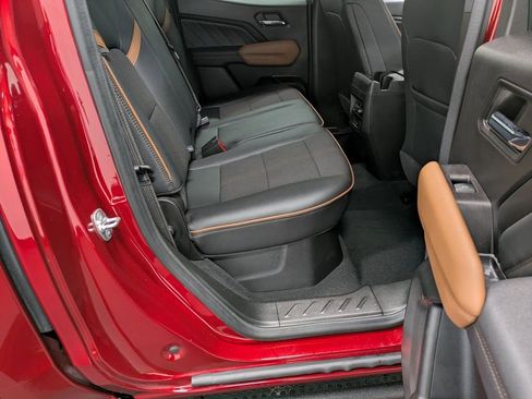 Used 2024 GMC Canyon AT4 image 26