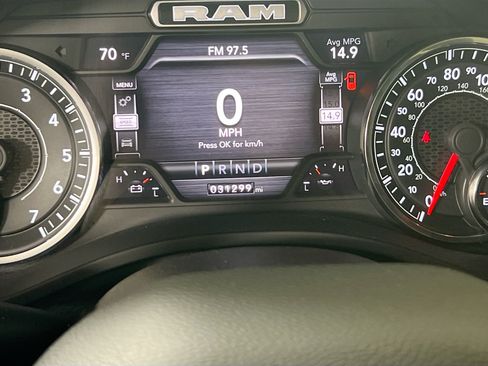 Used 2023 RAM 1500 Big Horn AWD/4WD image 12