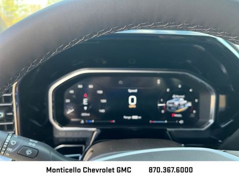 New 2026 GMC Sierra 2500 SLT w/ SLT Premium Package image 13