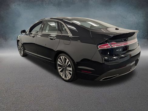 Used 2017 Lincoln MKZ Select w/ Select Plus Package AWD/4WD image 7