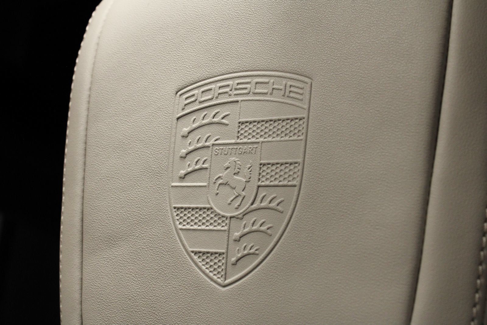 Used 2026 Porsche Cayenne Electric AWD/4WD image 53