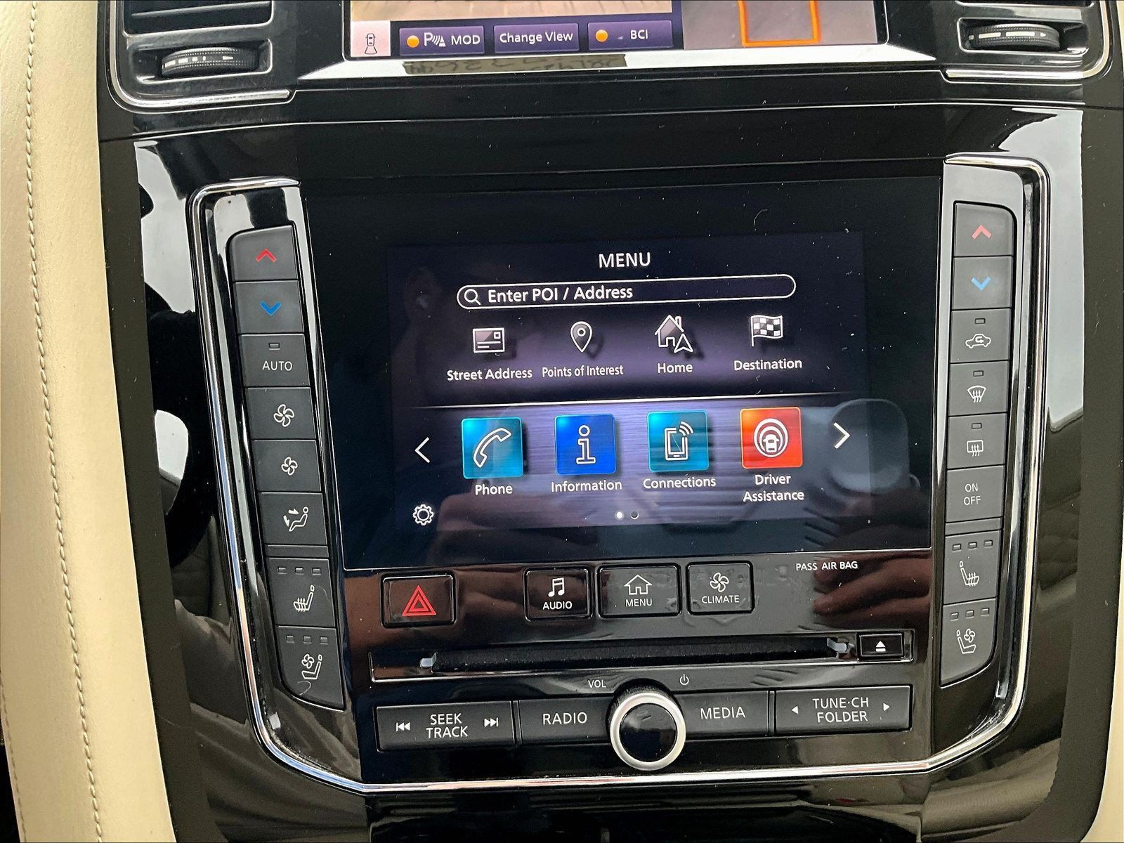 Used 2020 INFINITI QX80 Luxe w/ Sensory Package AWD/4WD image 15