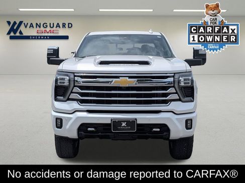 Used 2024 Chevrolet Silverado 3500 High Country w/ High Country Premium Package AWD/4WD image 2