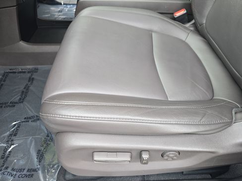 Used 2020 Honda Odyssey EX-L image 27