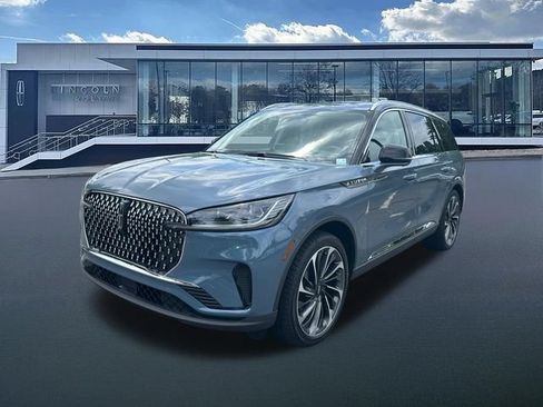 New 2026 Lincoln Aviator Reserve AWD/4WD image 3
