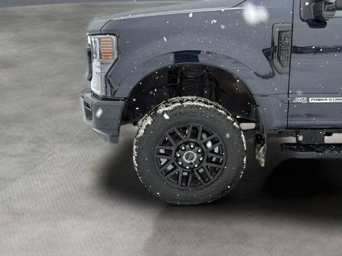 Used 2021 Ford F350 Lariat image 24