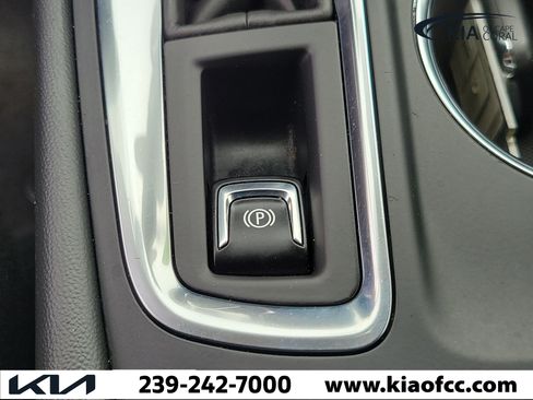 Used 2022 Chevrolet Equinox LS FWD image 29