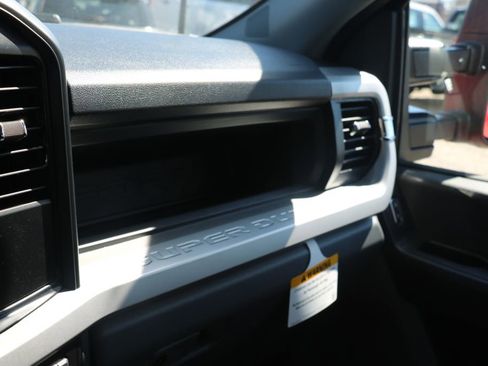 New 2026 Ford F250 XL AWD/4WD image 24
