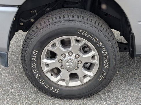 Used 2023 RAM 2500 Laramie AWD/4WD image 13