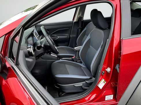 Used 2024 Nissan Versa SV w/ Trunk Package FWD image 18