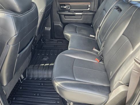 Used 2019 RAM 1500 Laramie w/ Convenience Group image 13
