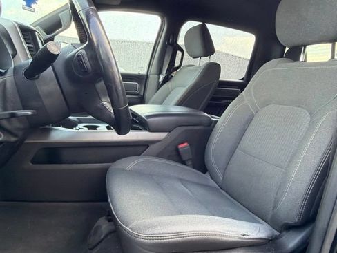 Used 2019 RAM 1500 Big Horn AWD/4WD image 15