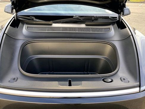 Used 2026 Tesla Model Y AWD image 35