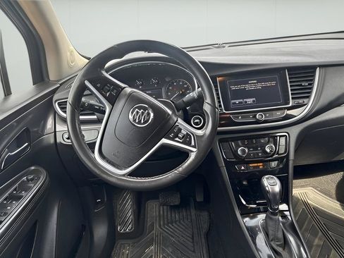Used 2020 Buick Encore Preferred FWD image 25