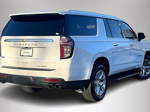 Certified 2023 Chevrolet Suburban Premier image 6