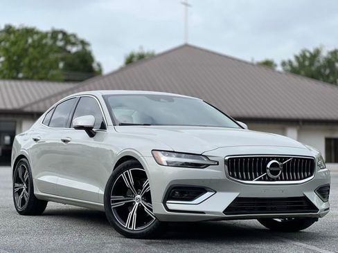 Used 2021 Volvo S60 T5 Inscription AWD/4WD image 3