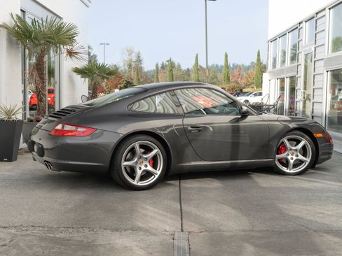 Used 2006 Porsche 911 Carrera S RWD image 8