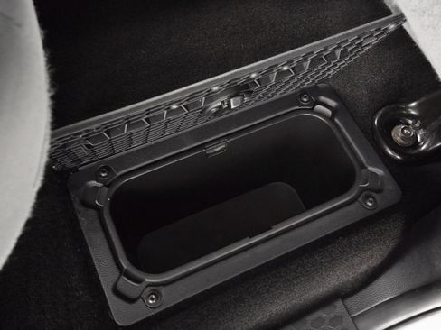 Used 2017 RAM 1500 Classic SLT w/ SLT Plus D￩cor Group image 26