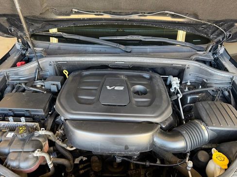 Used 2018 Jeep Grand Cherokee Laredo image 36