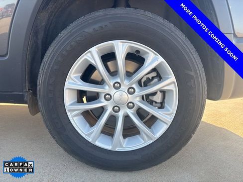 Used 2022 Jeep Cherokee Latitude Lux image 9