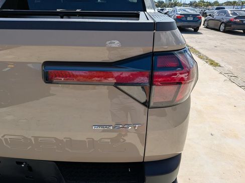 Used 2024 Hyundai Santa Cruz Limited AWD/4WD image 11