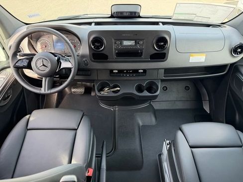 New 2026 Mercedes-Benz Sprinter 2500 image 20