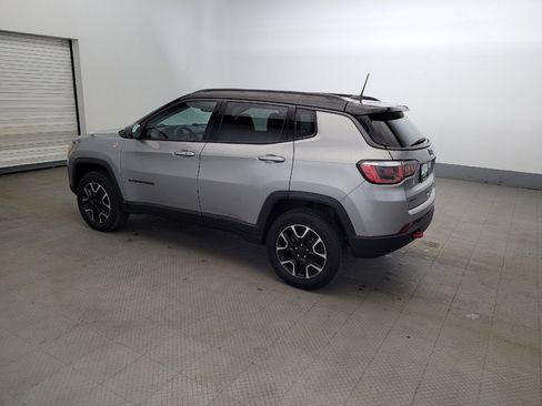Used 2020 Jeep Compass Trailhawk w/ Leather Interior Group AWD/4WD image 3