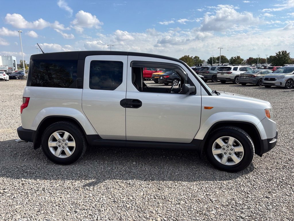 Used 2011 Honda Element EX image 11