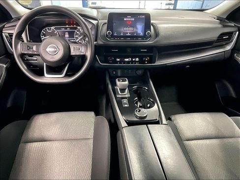 Used 2024 Nissan Rogue SV AWD/4WD image 22