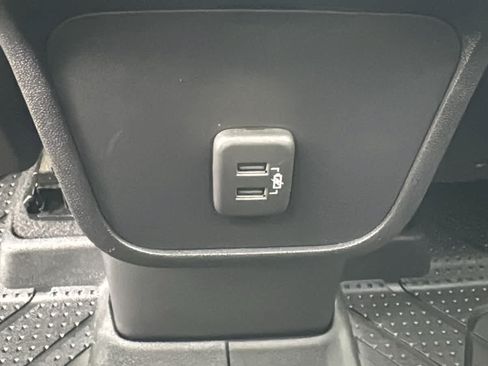 Used 2020 Chevrolet Equinox LT AWD/4WD image 28