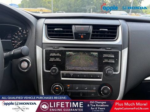 Used 2016 Nissan Altima 2.5 SR FWD image 9