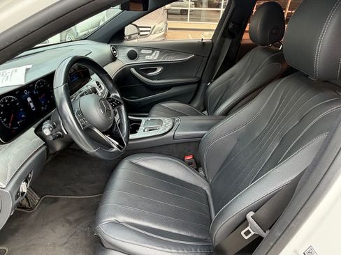 Used 2021 Mercedes-Benz E 350 Sedan image 6