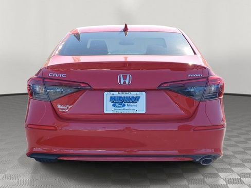 Used 2024 Honda Civic Sport image 5