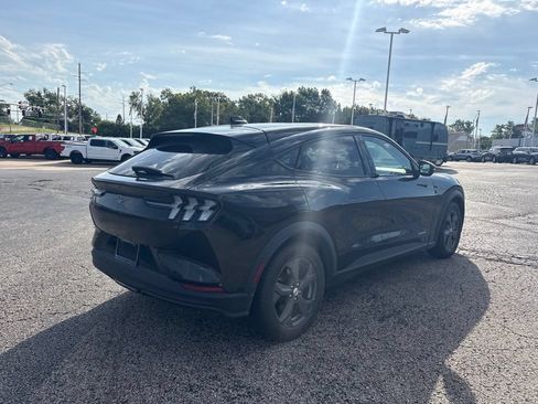 Used 2021 Ford Mustang Mach-E Select RWD image 7