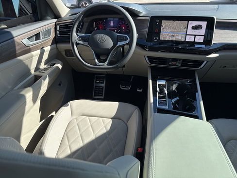 New 2026 Volkswagen Atlas SEL Premium R-Line image 16