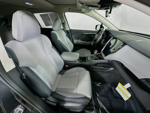 Certified 2025 Subaru Outback Premium AWD/4WD image 36