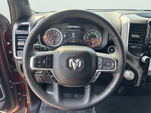 Used 2025 RAM 1500 Laramie image 12
