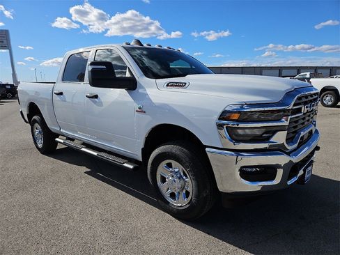 New 2026 RAM 2500 Tradesman image 10