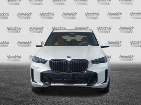 New 2026 BMW X5 xDrive50e w/ M Sport Package AWD/4WD image 3