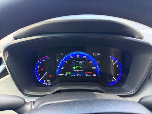 Used 2020 Toyota Corolla LE FWD image 16