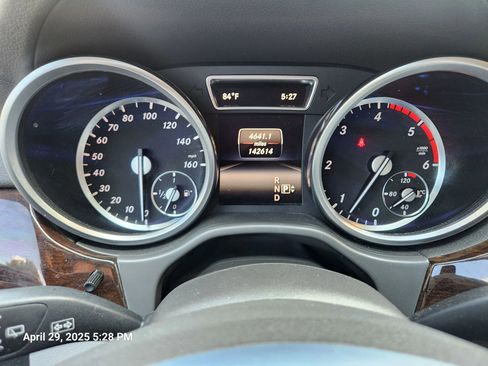 Used 2014 Mercedes-Benz GL 350 BlueTEC 4MATIC image 21