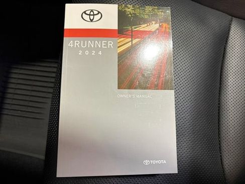 Certified 2024 Toyota 4Runner Limited image 34